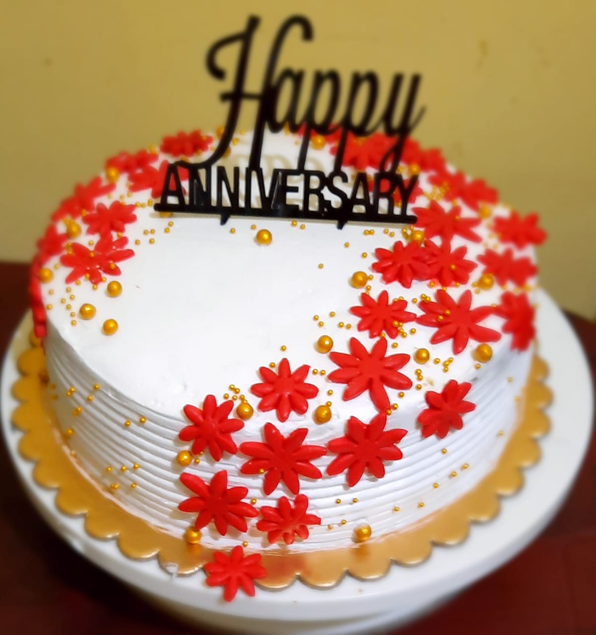 Online Anniversary Cake Delivery Shop in Guwahati